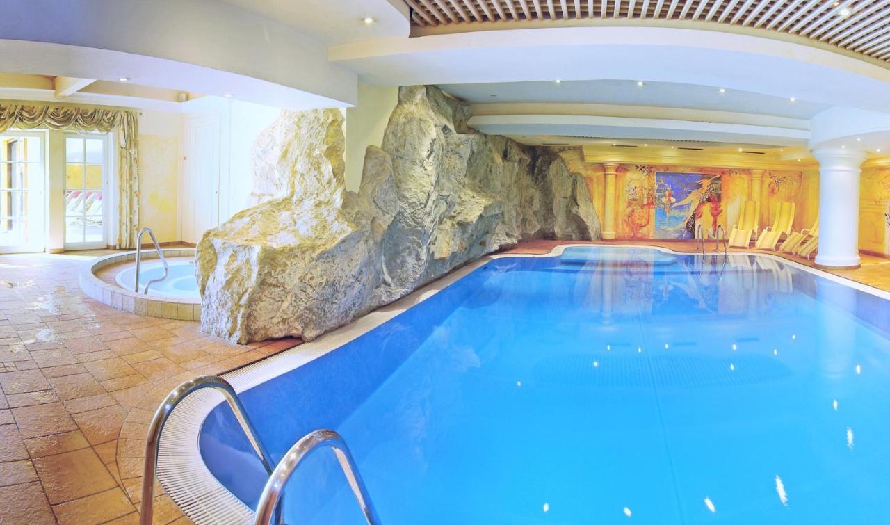 Vital & Sporthotel Brixen Brixen im Thale Exterior foto